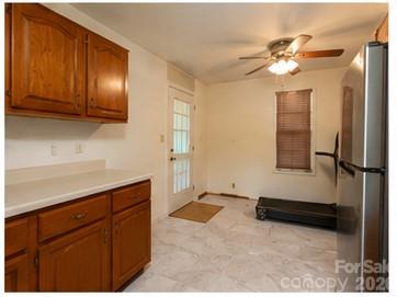 625 Stillwater Court Property Photo 6