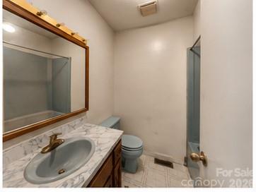 625 Stillwater Court Property Photo 17