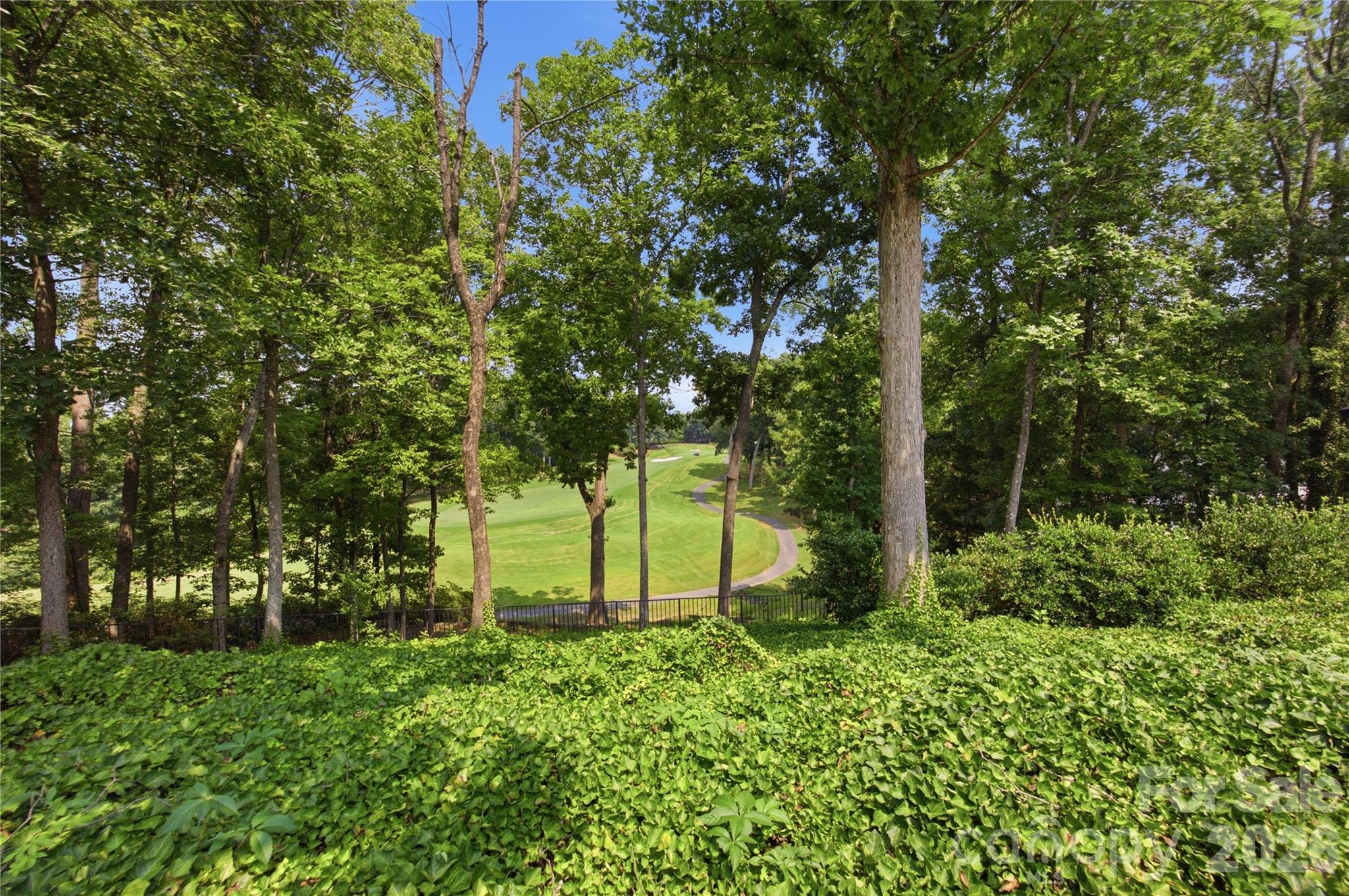 7225 Governors Row Property Photo 44