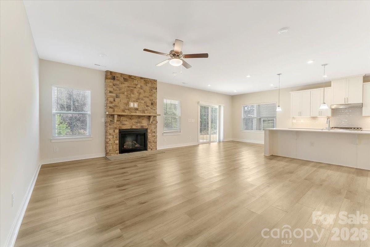 202 Tetcott Street Property Photo 4