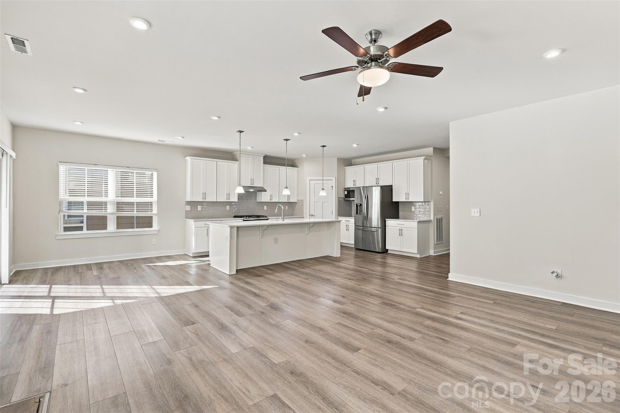 202 Tetcott Street Property Photo 12