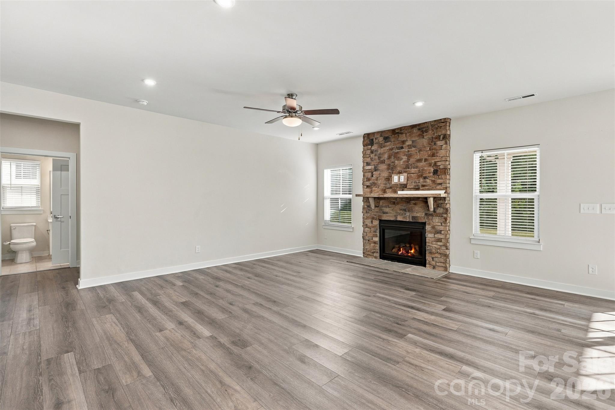 202 Tetcott Street Property Photo 17