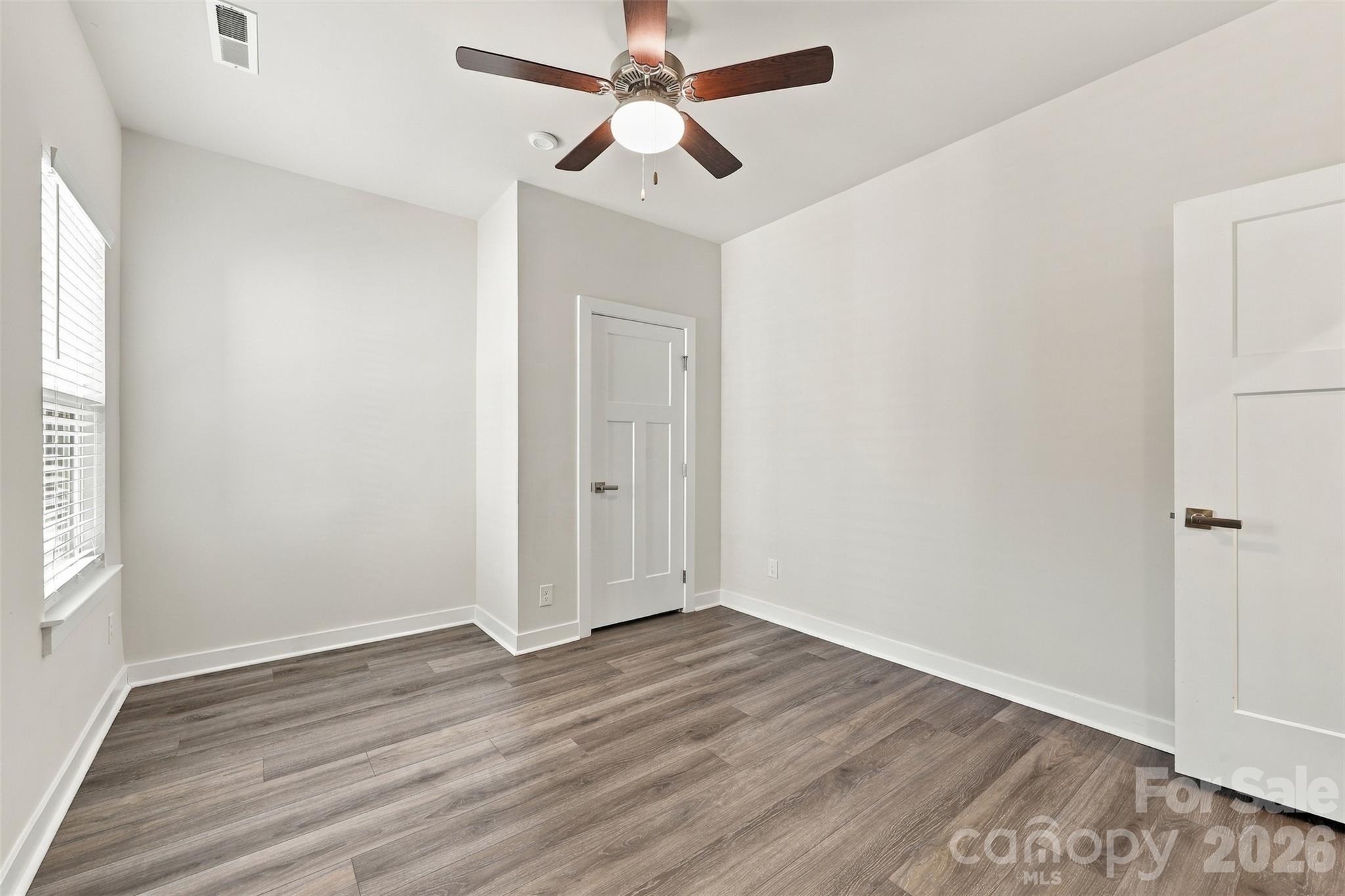 202 Tetcott Street Property Photo 20