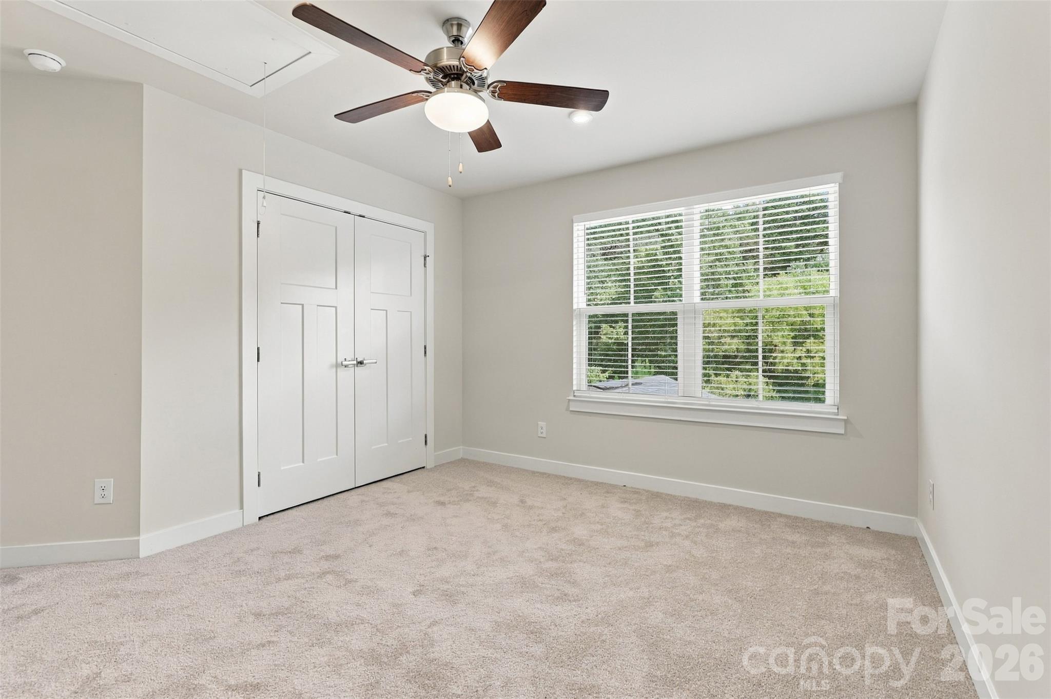 202 Tetcott Street Property Photo 32