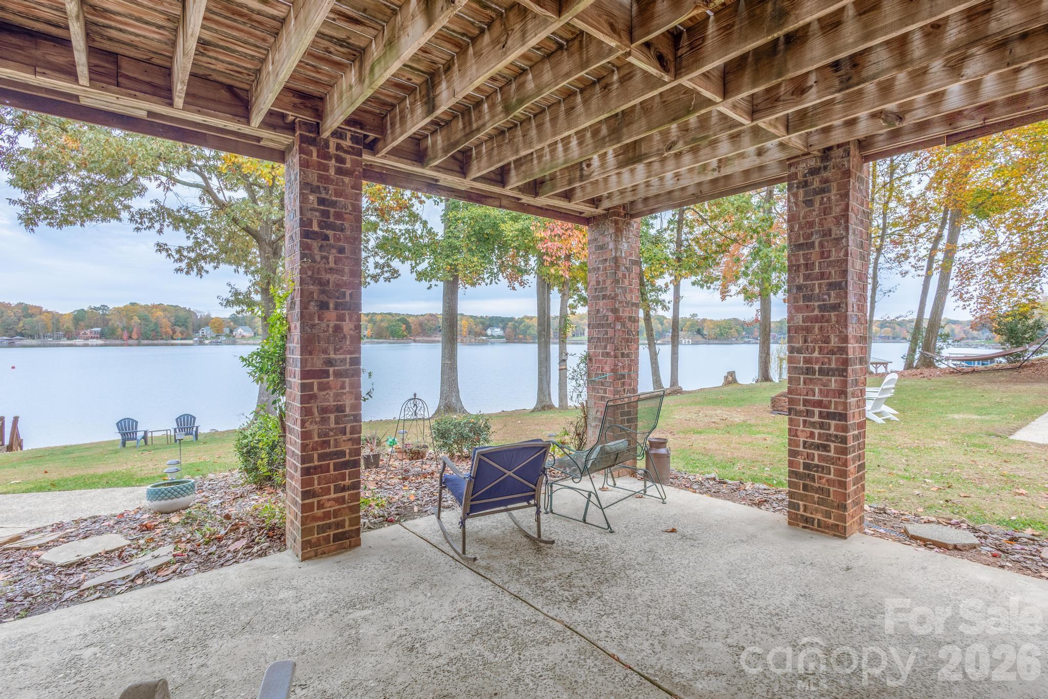 185 Willow Point Road Property Photo 29