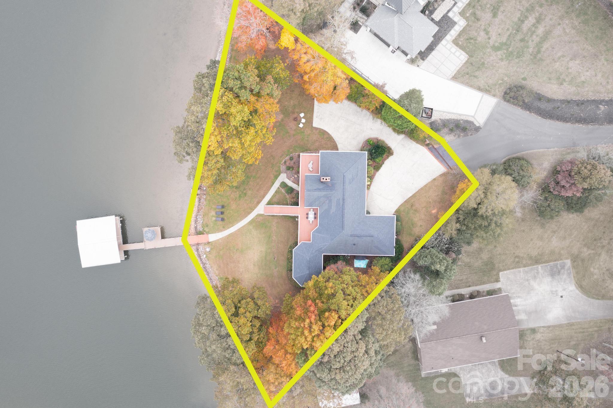 185 Willow Point Road Property Photo 35