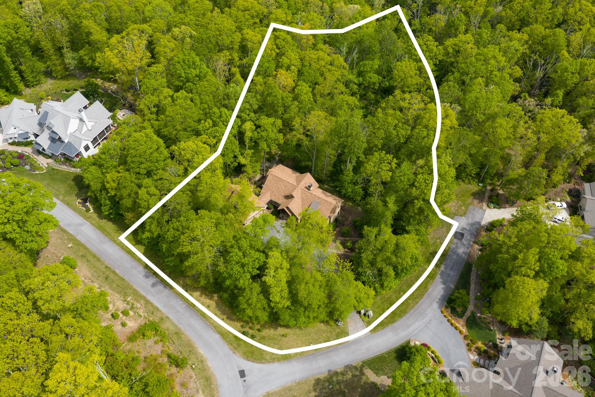 587 Autumn Sky Drive Property Photo 42