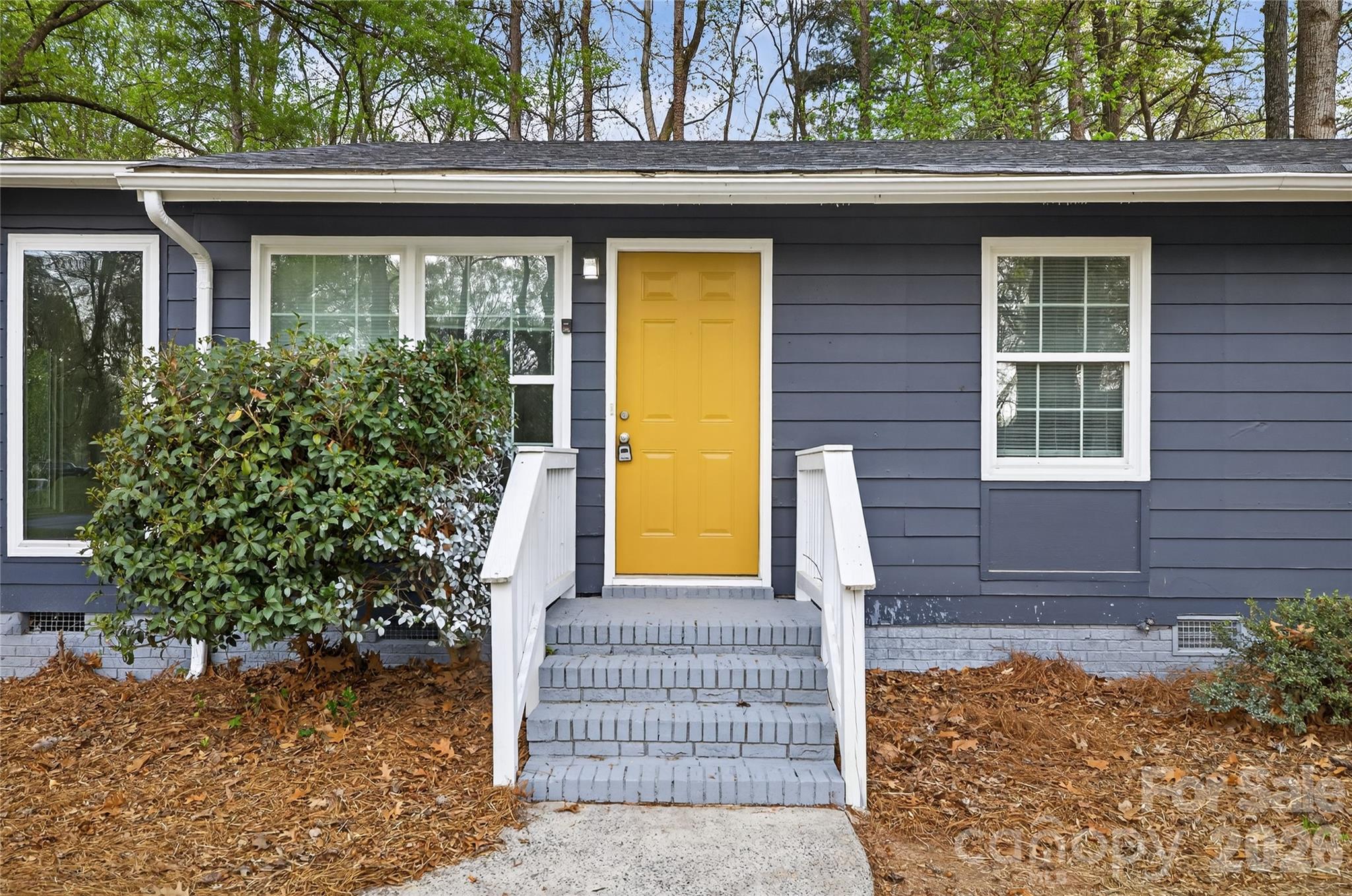 5143 Delivau Drive Property Photo 6