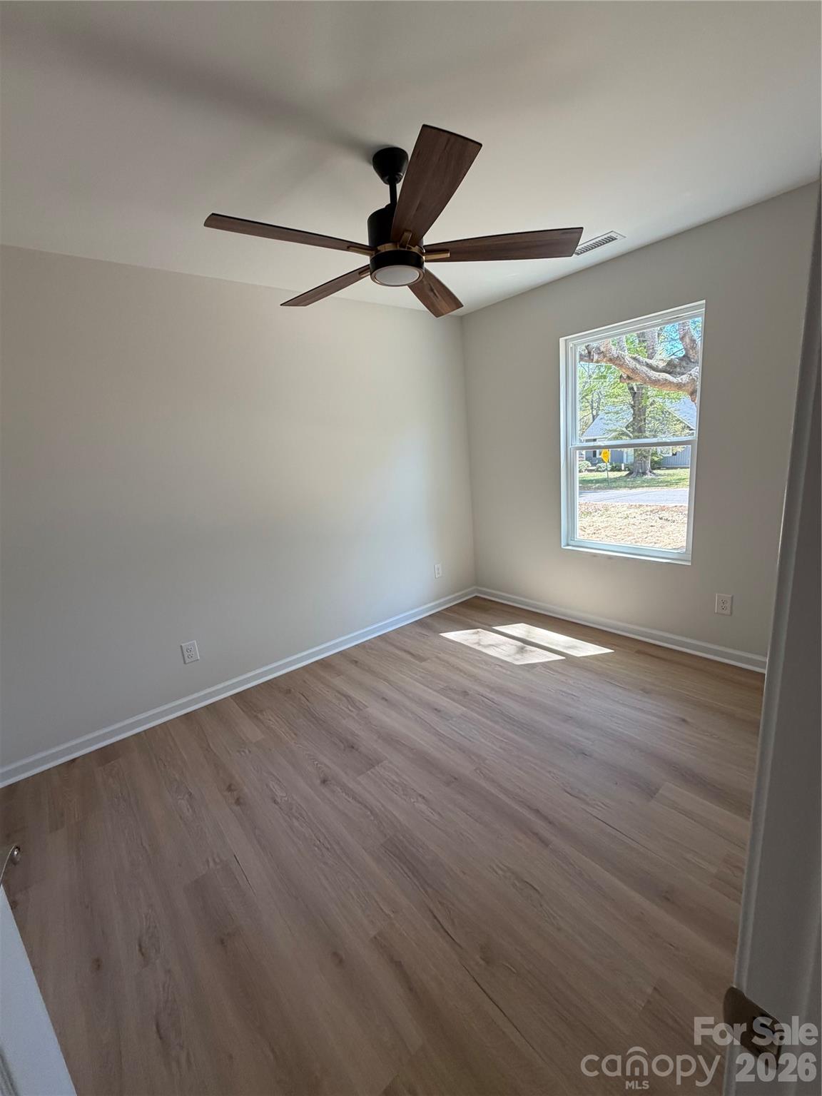 657 Still Street Property Photo 11