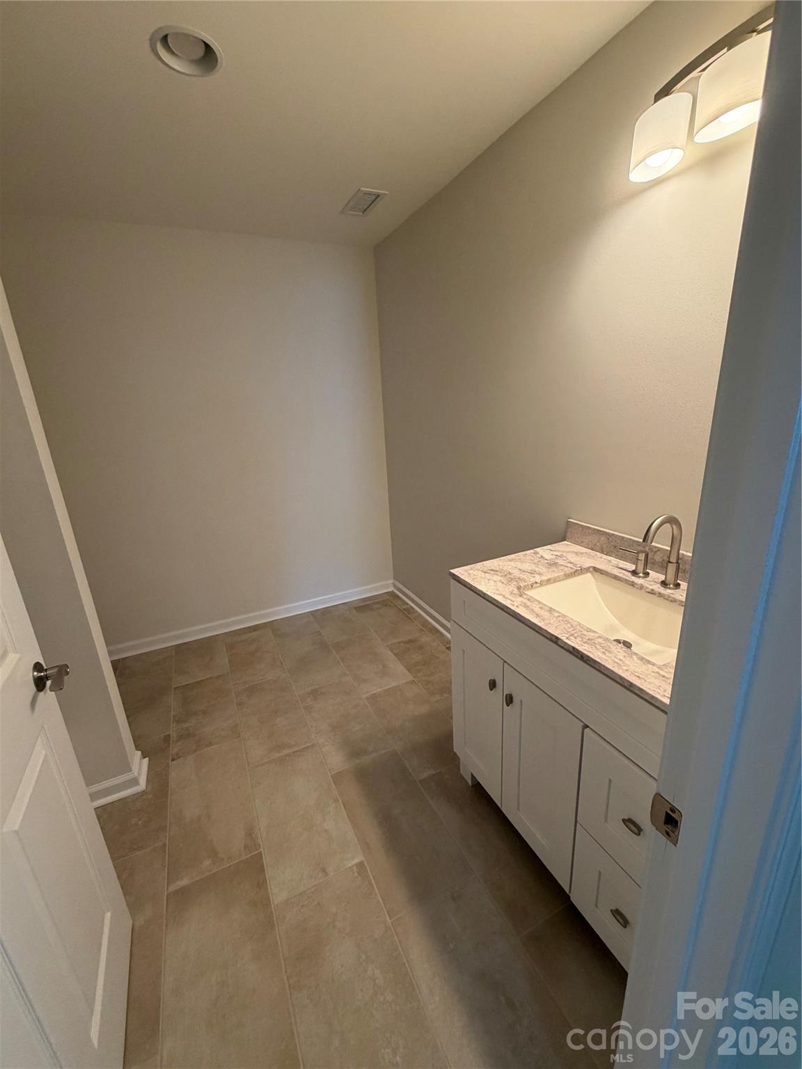 657 Still Street Property Photo 12