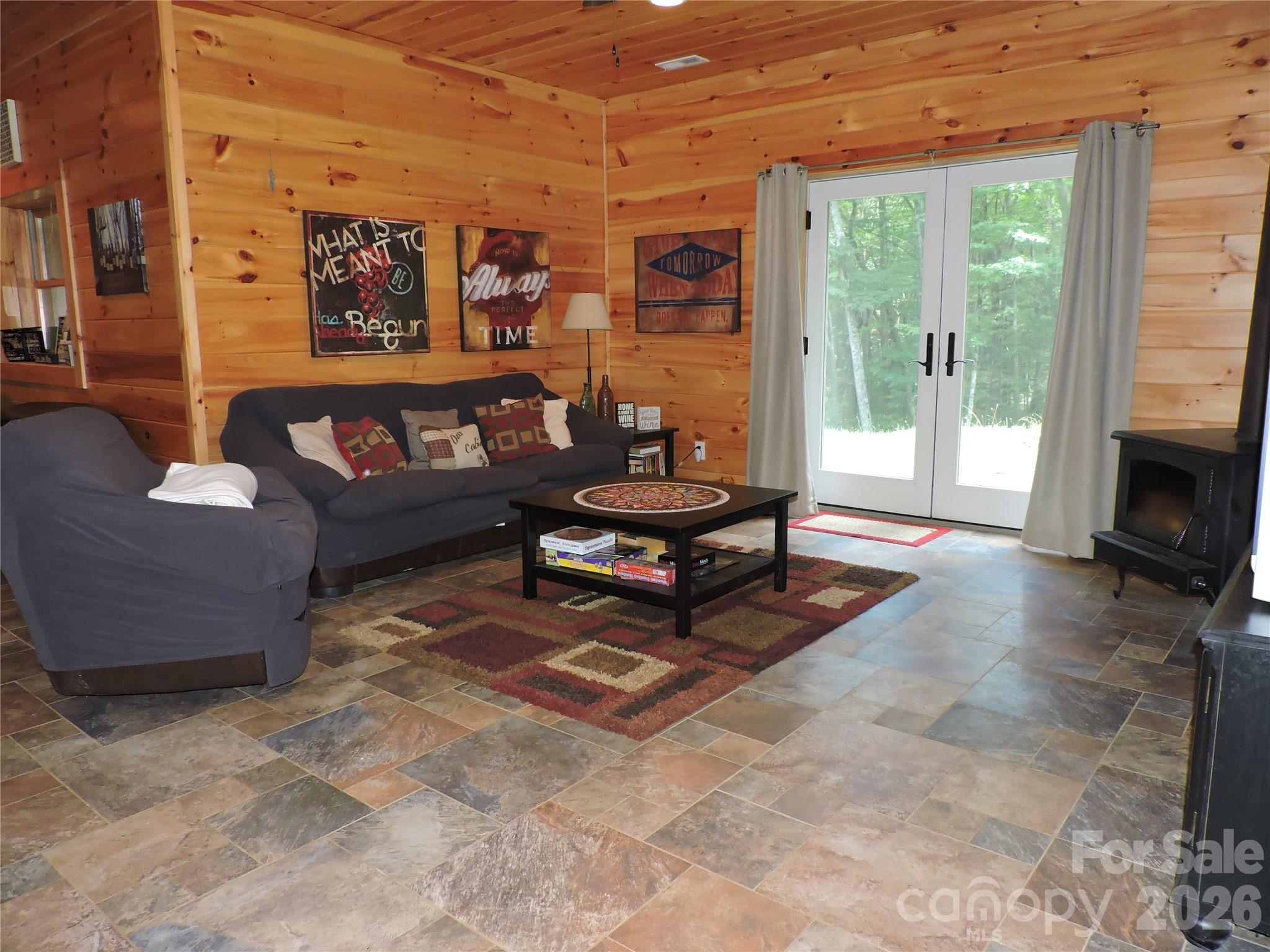 103 Chucks Lane Property Photo 15