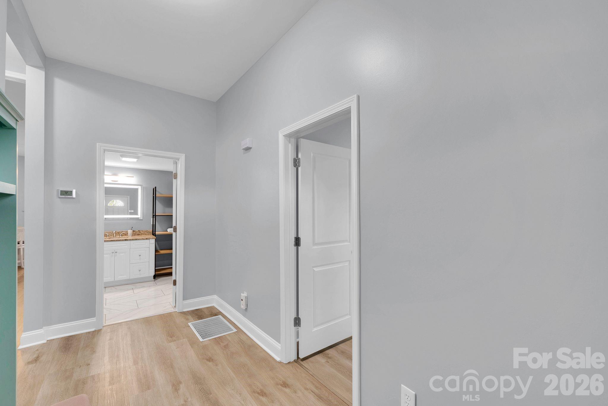 605 S Marietta Street Property Photo 5