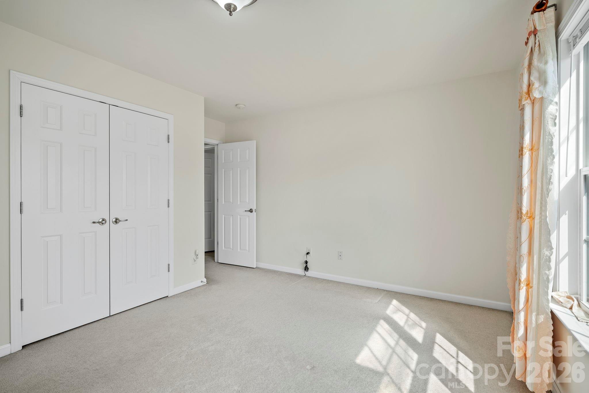 2 Breyerton Court Property Photo 31