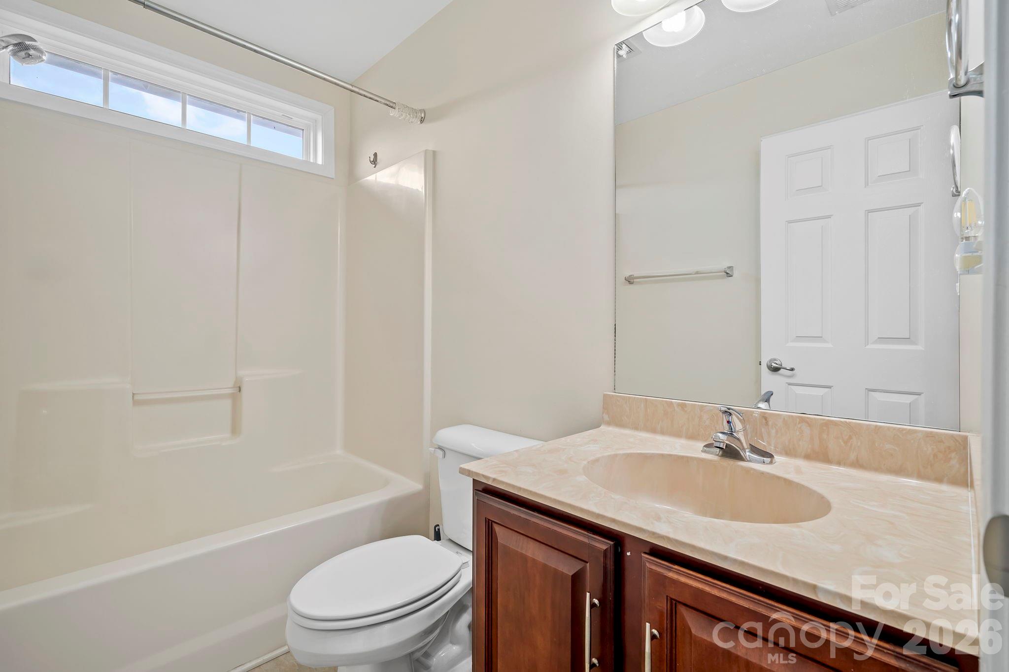 2 Breyerton Court Property Photo 34