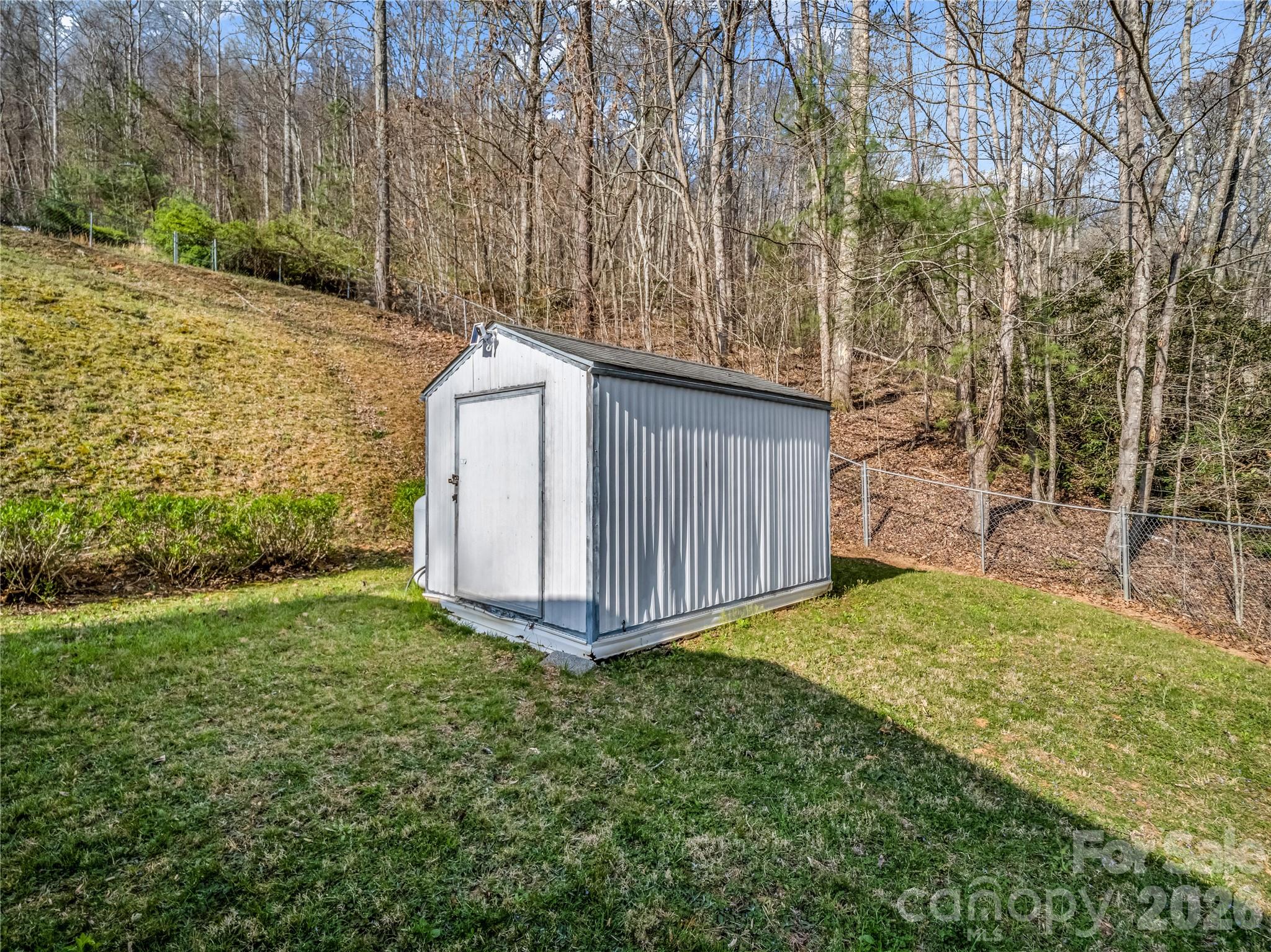 48 Laurel Cove Road Property Photo 5