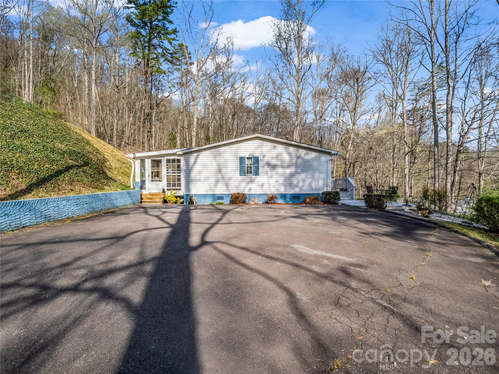 48 Laurel Cove Road Property Photo 9