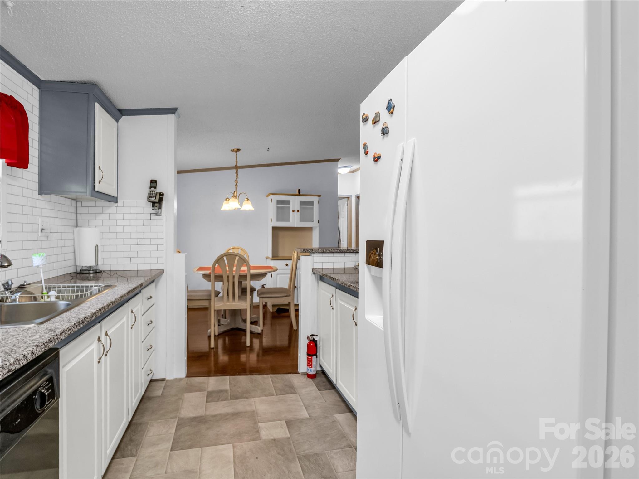 48 Laurel Cove Road Property Photo 16
