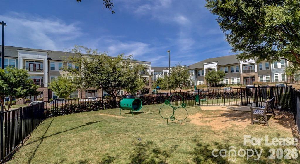 16408 Holly Crest Lane B3-2 Property Photo 25