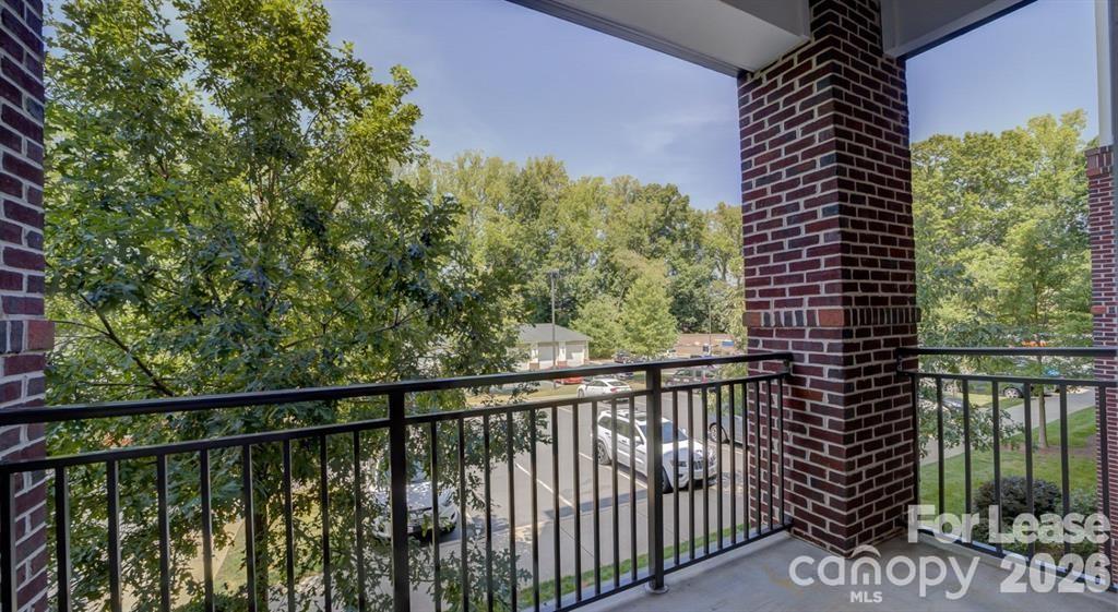 16408 Holly Crest Lane B3-2 Property Photo 37