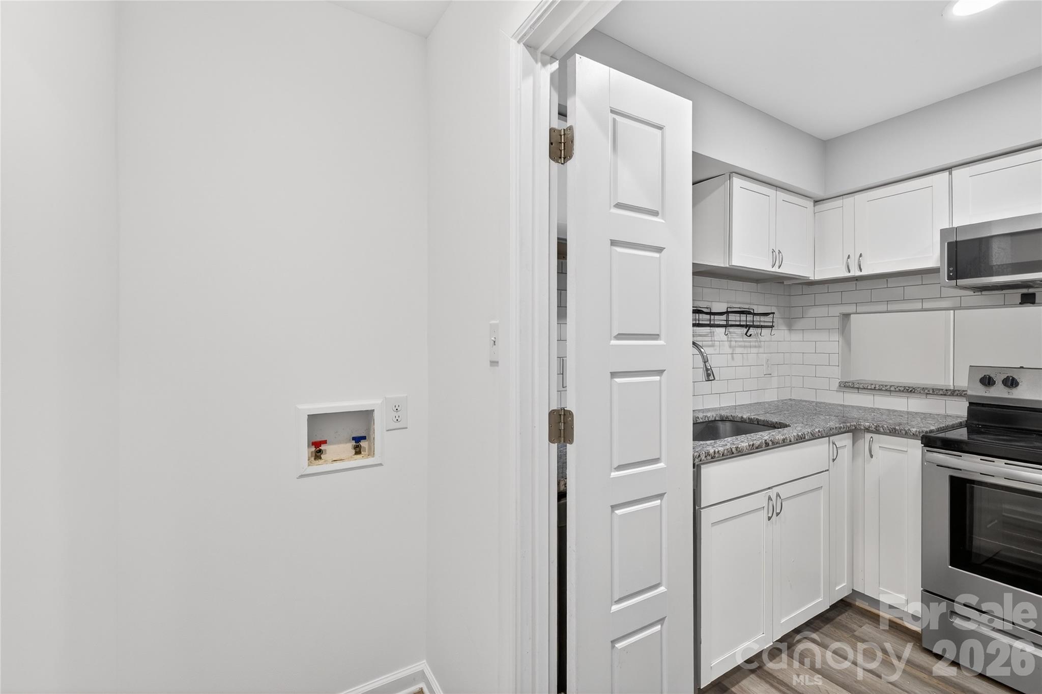 1612 Sharon Road 67 Property Photo 16