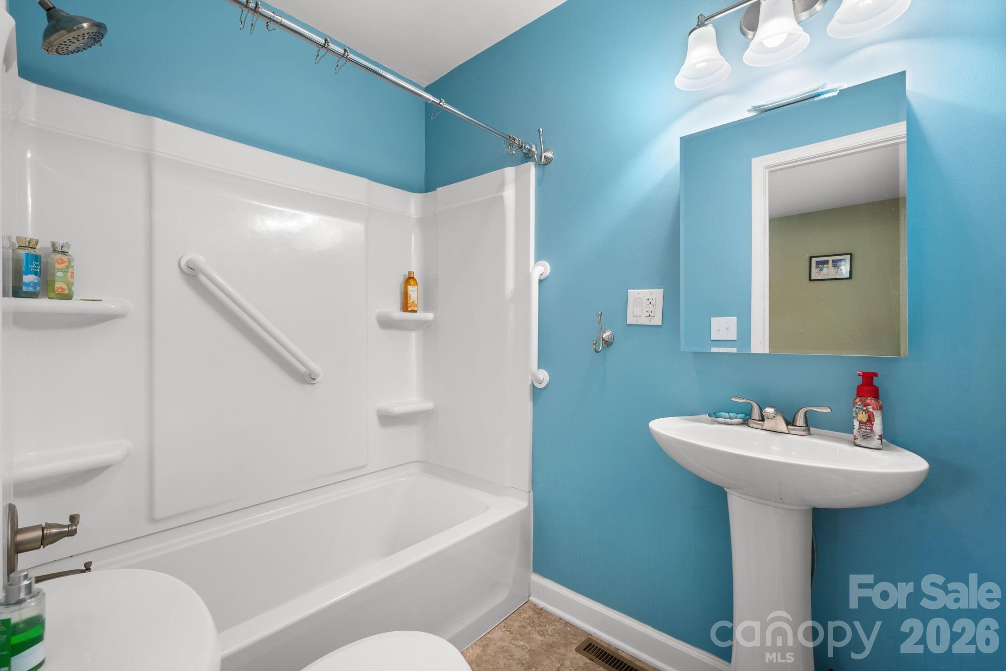 118 Whitley Road Property Photo 14