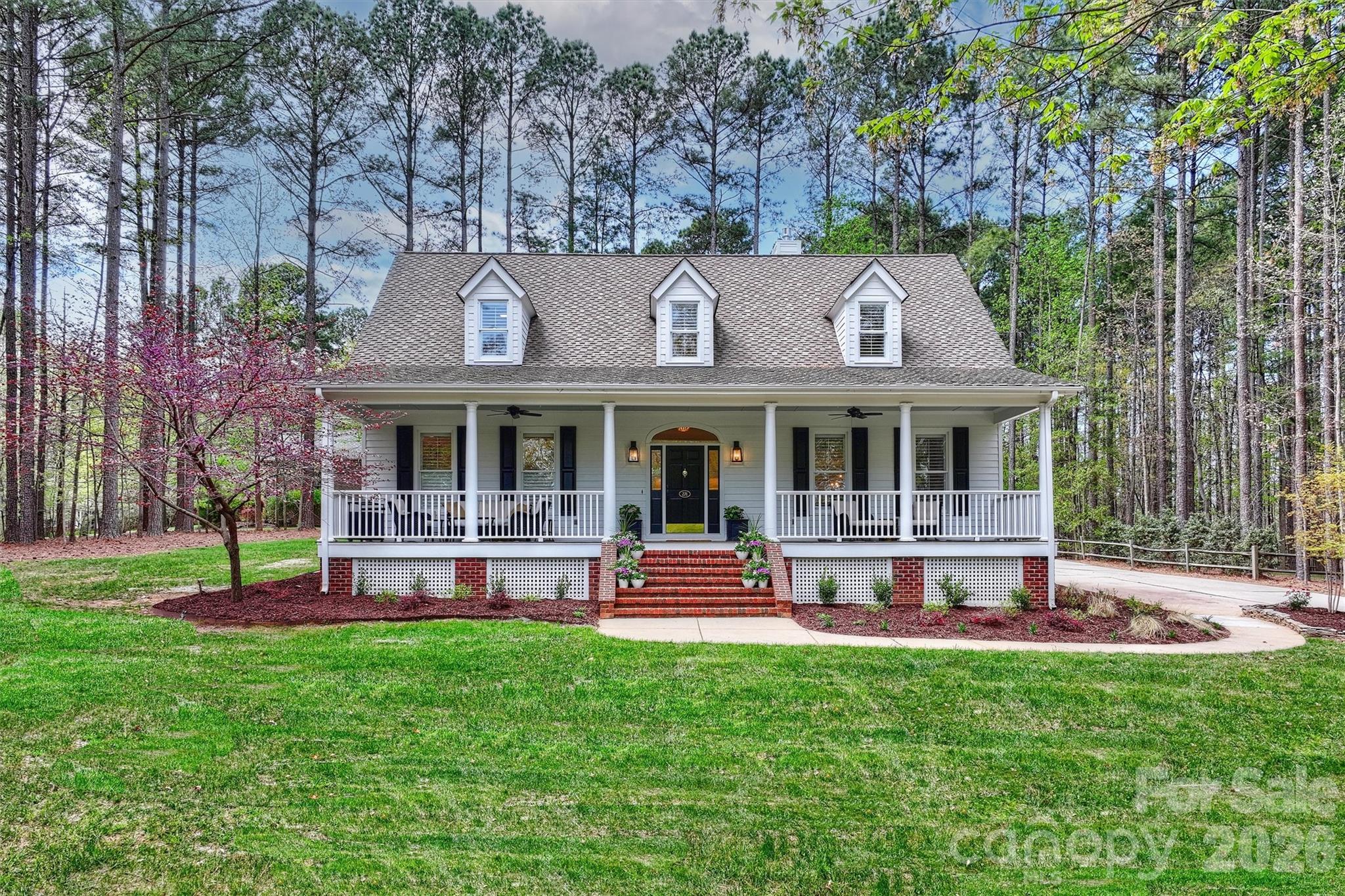 271 Beaten Path Road Property Photo 2