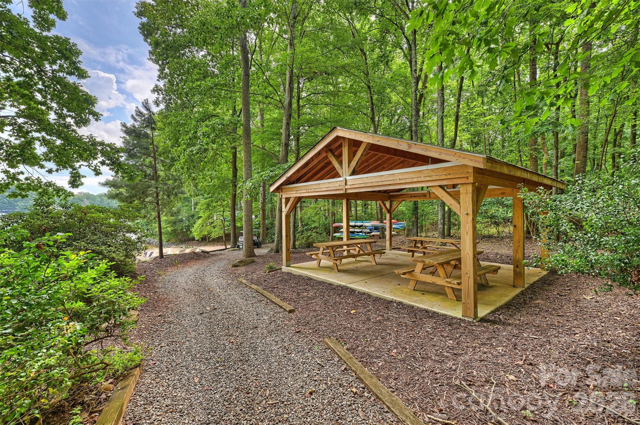 271 Beaten Path Road Property Photo 44