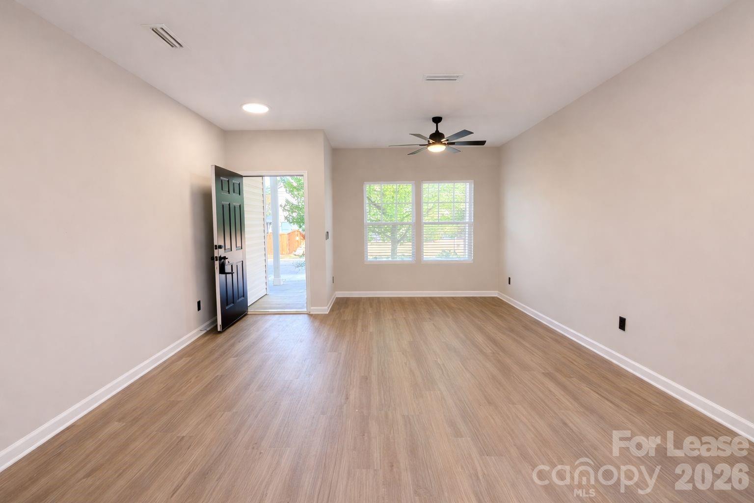 12881 Clydesdale Drive Property Photo 9