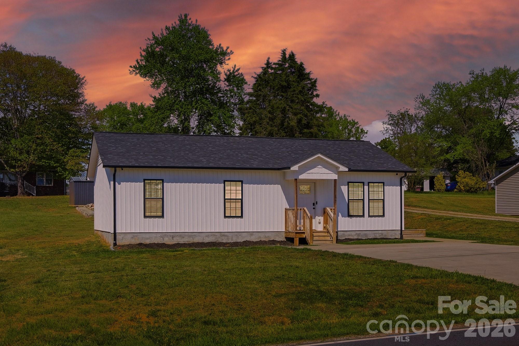 177 Duke Street Property Photo 1