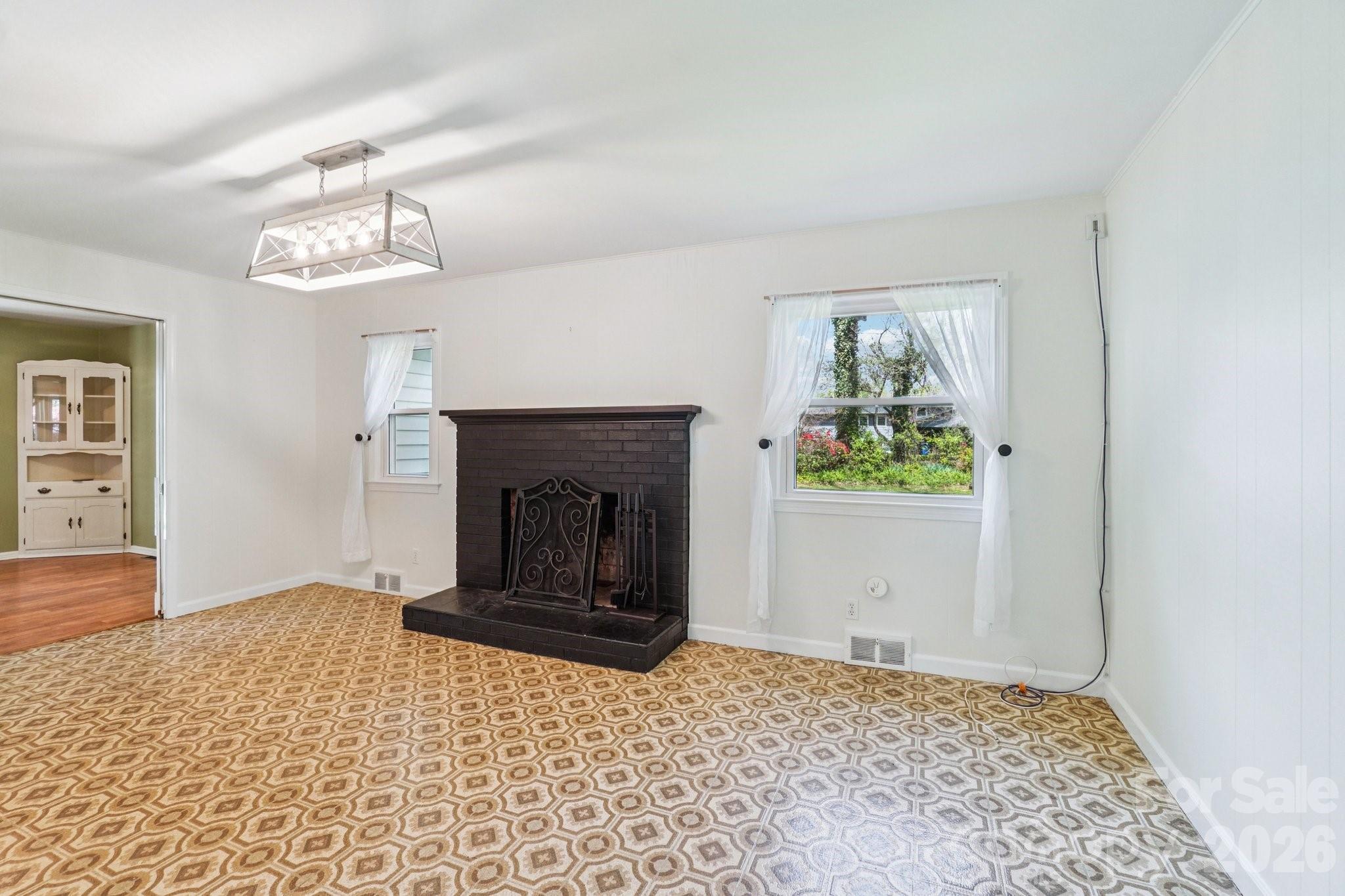 710 Heatherwood Drive Property Photo 10