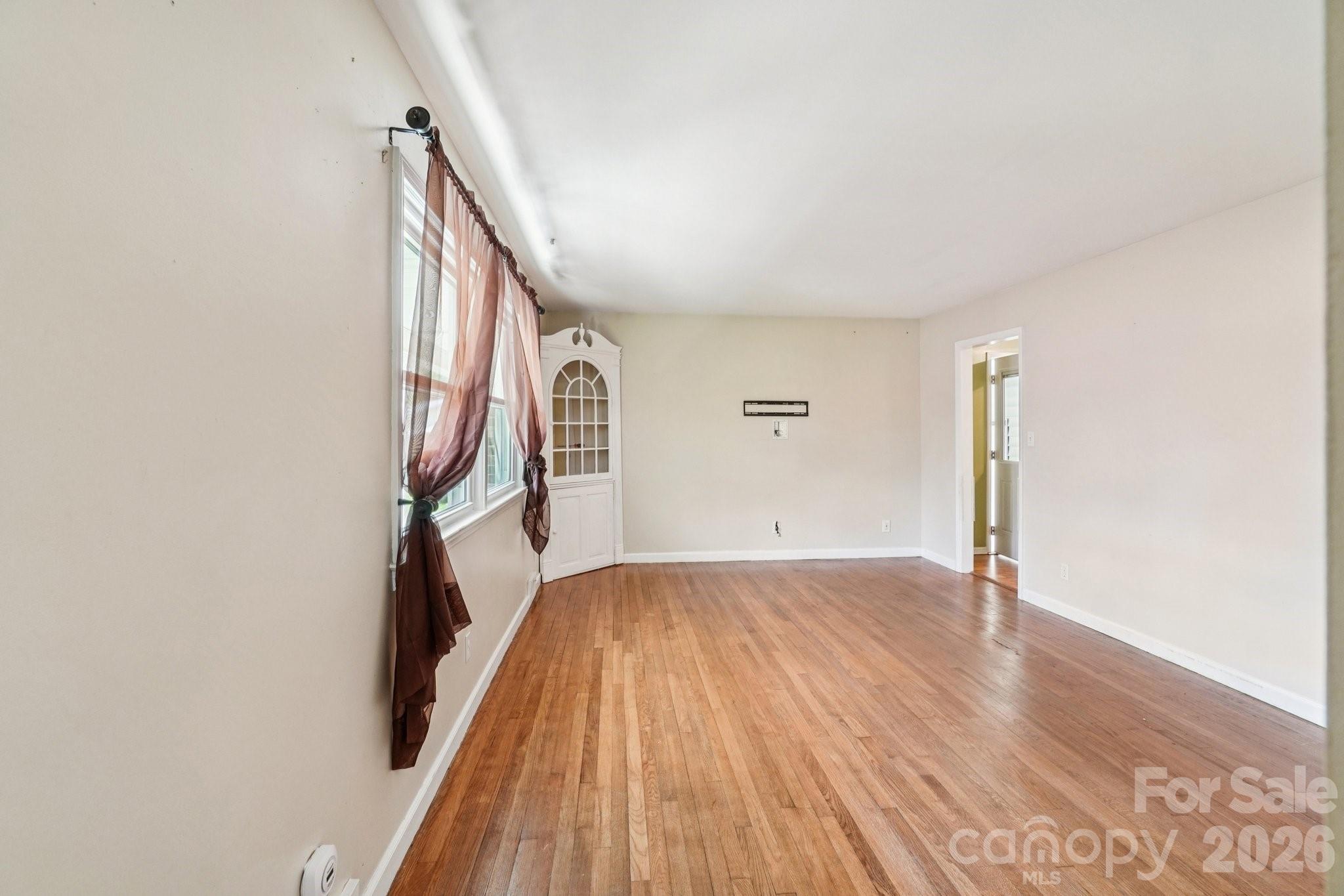 710 Heatherwood Drive Property Photo 12