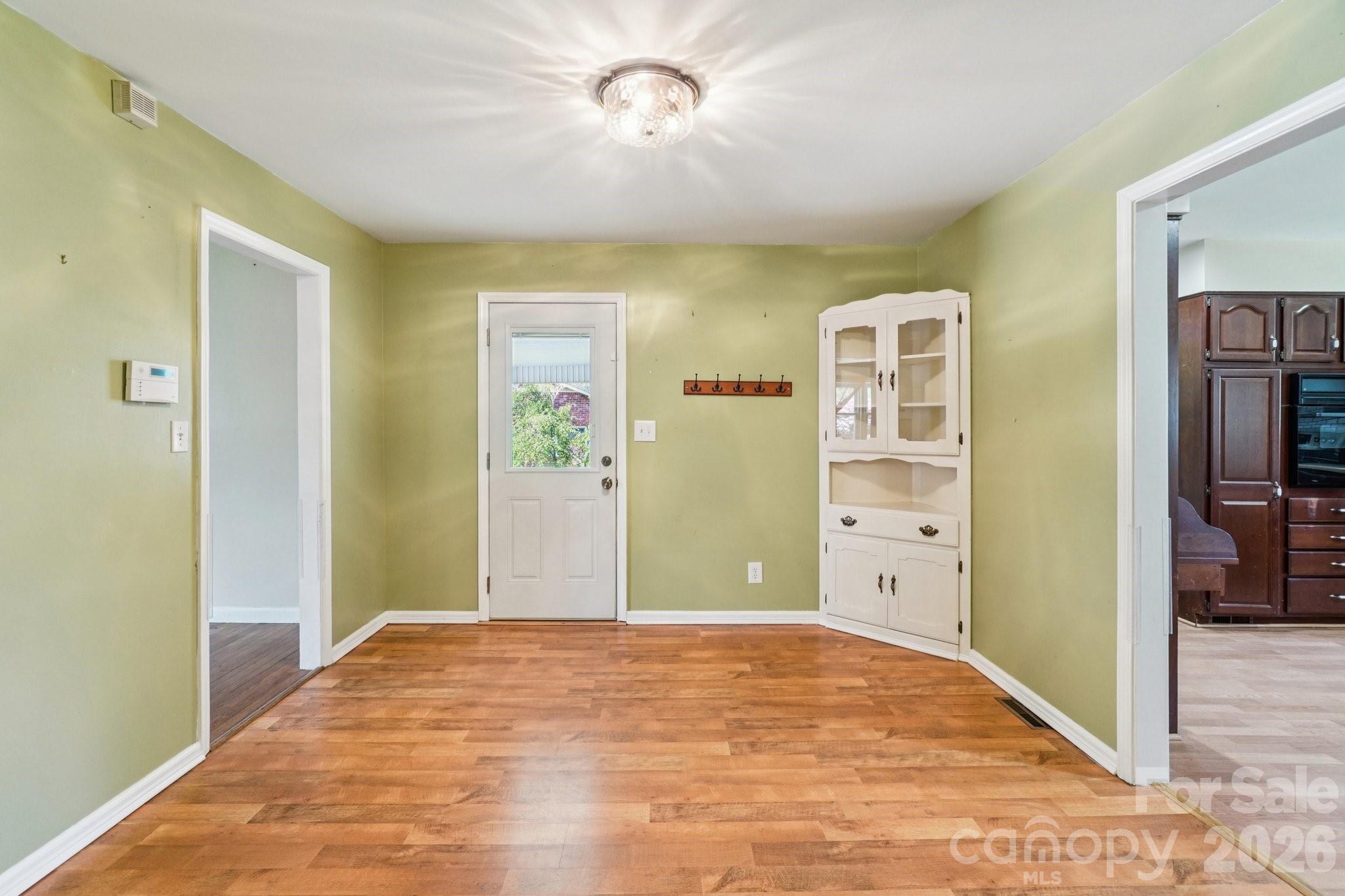 710 Heatherwood Drive Property Photo 14