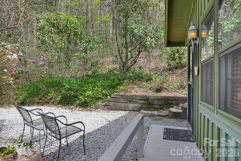 218 Hickory Lane Property Photo 25