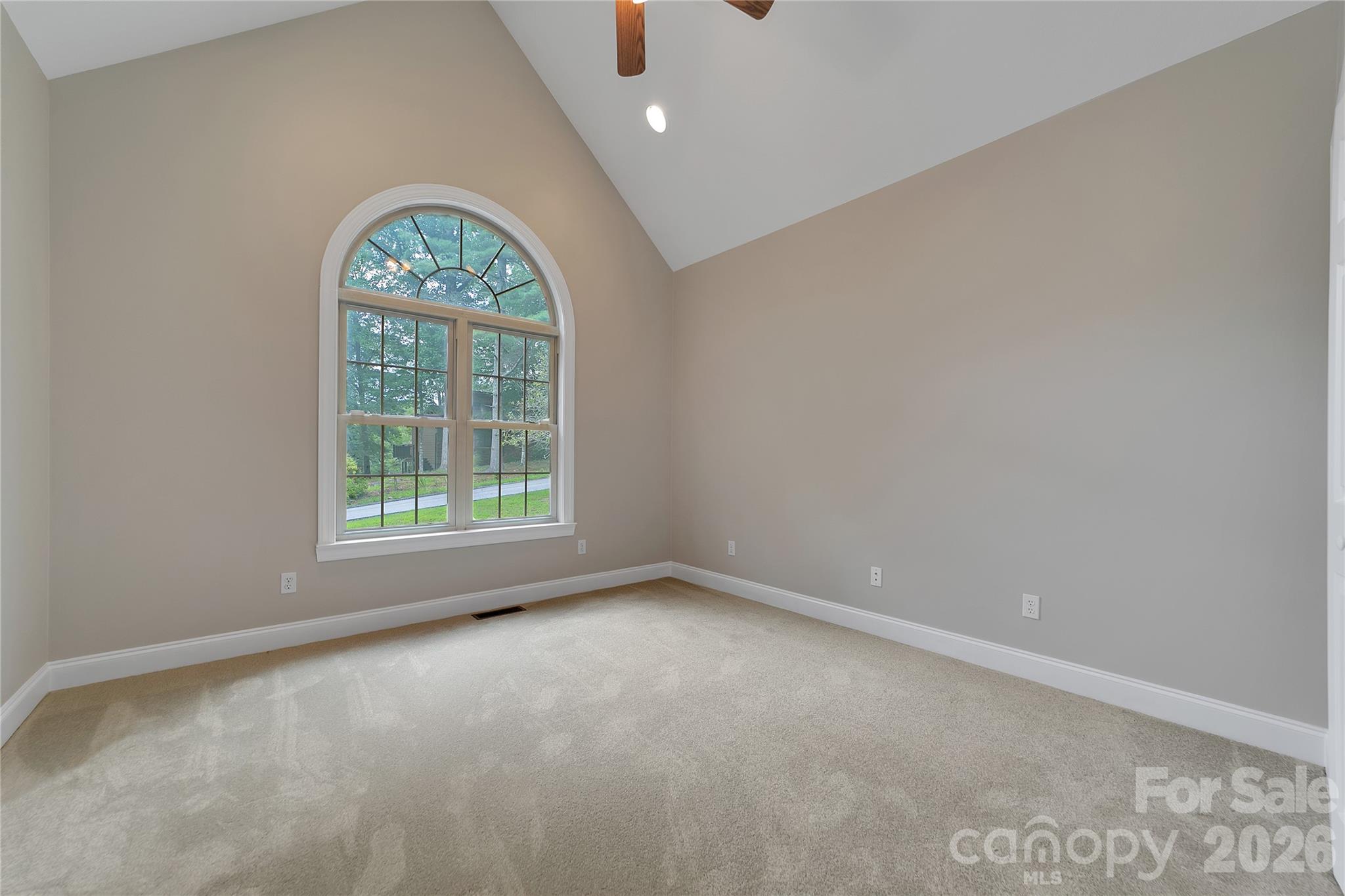 16 Uloque Court L22/u21 Property Photo 19