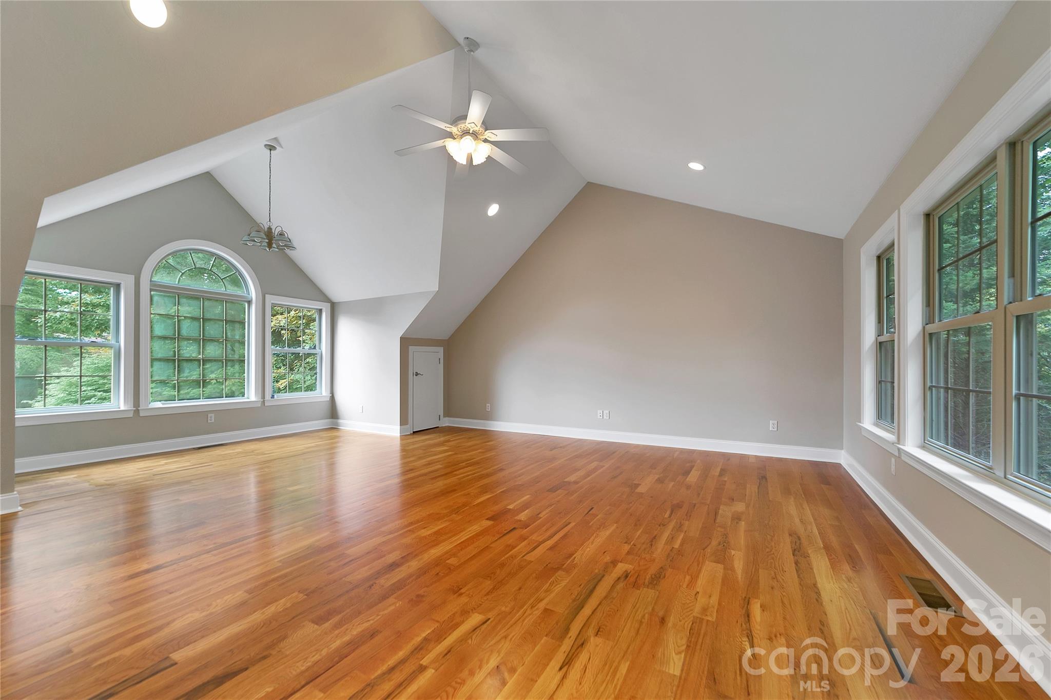 16 Uloque Court L22/u21 Property Photo 25