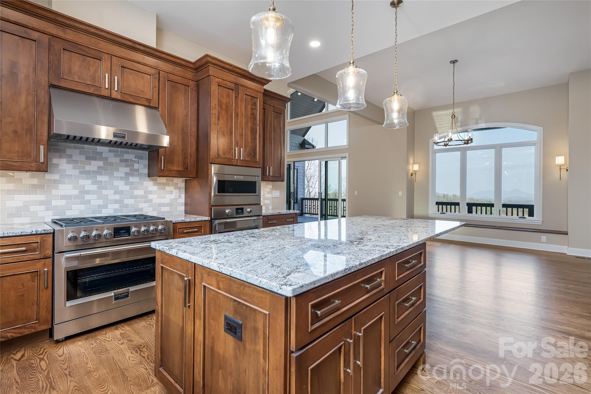 527 Falkirk Way Property Photo 17