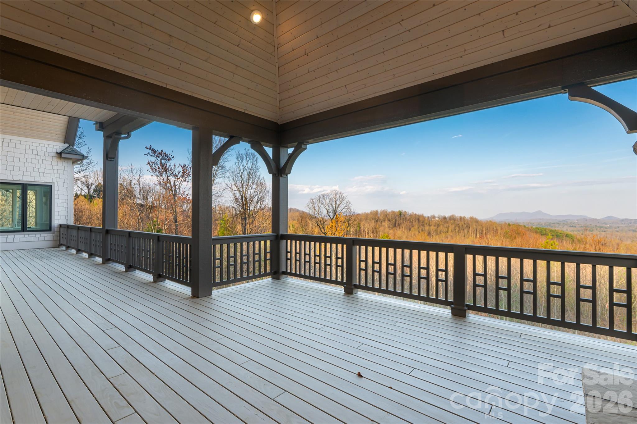 527 Falkirk Way Property Photo 21