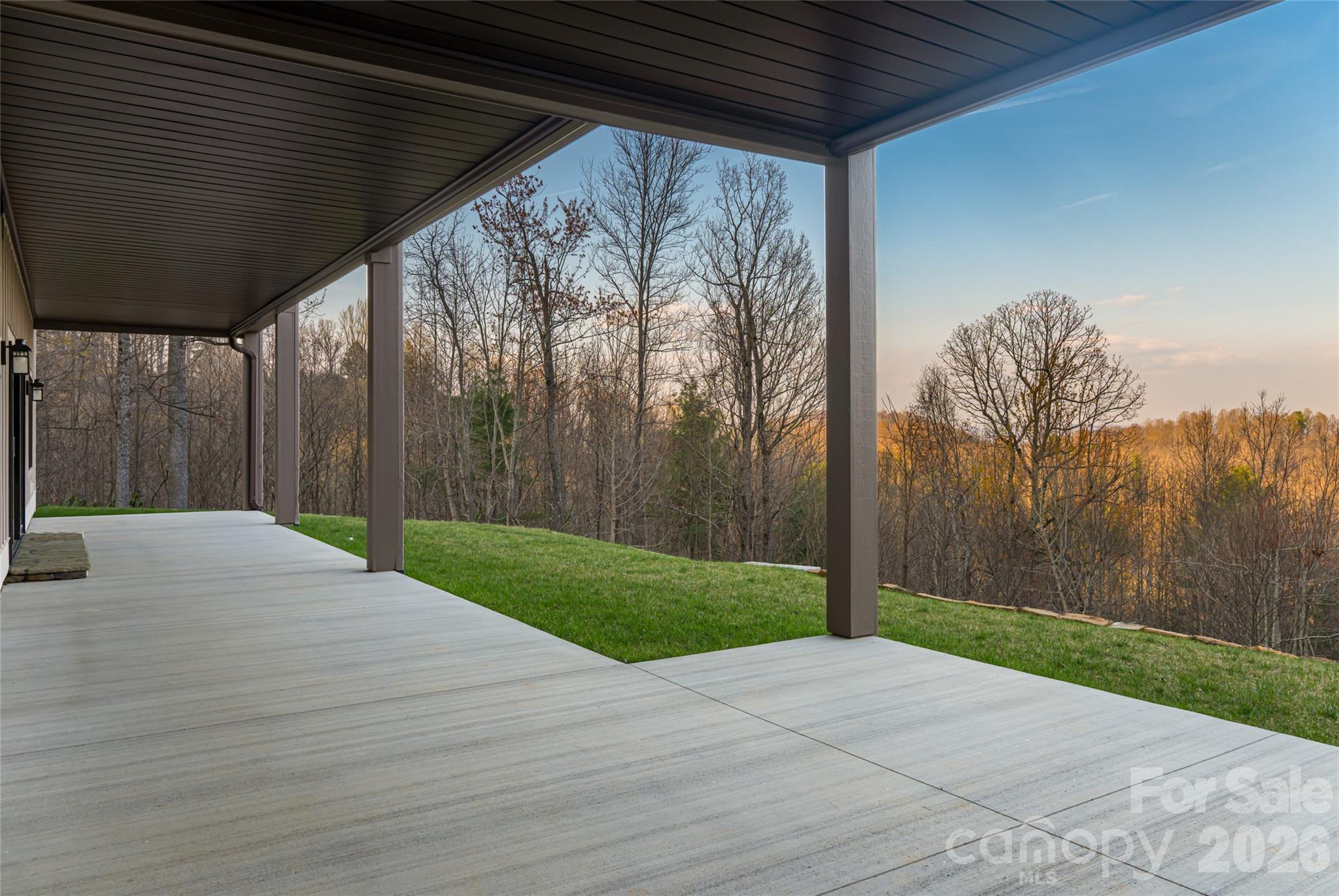 527 Falkirk Way Property Photo 42