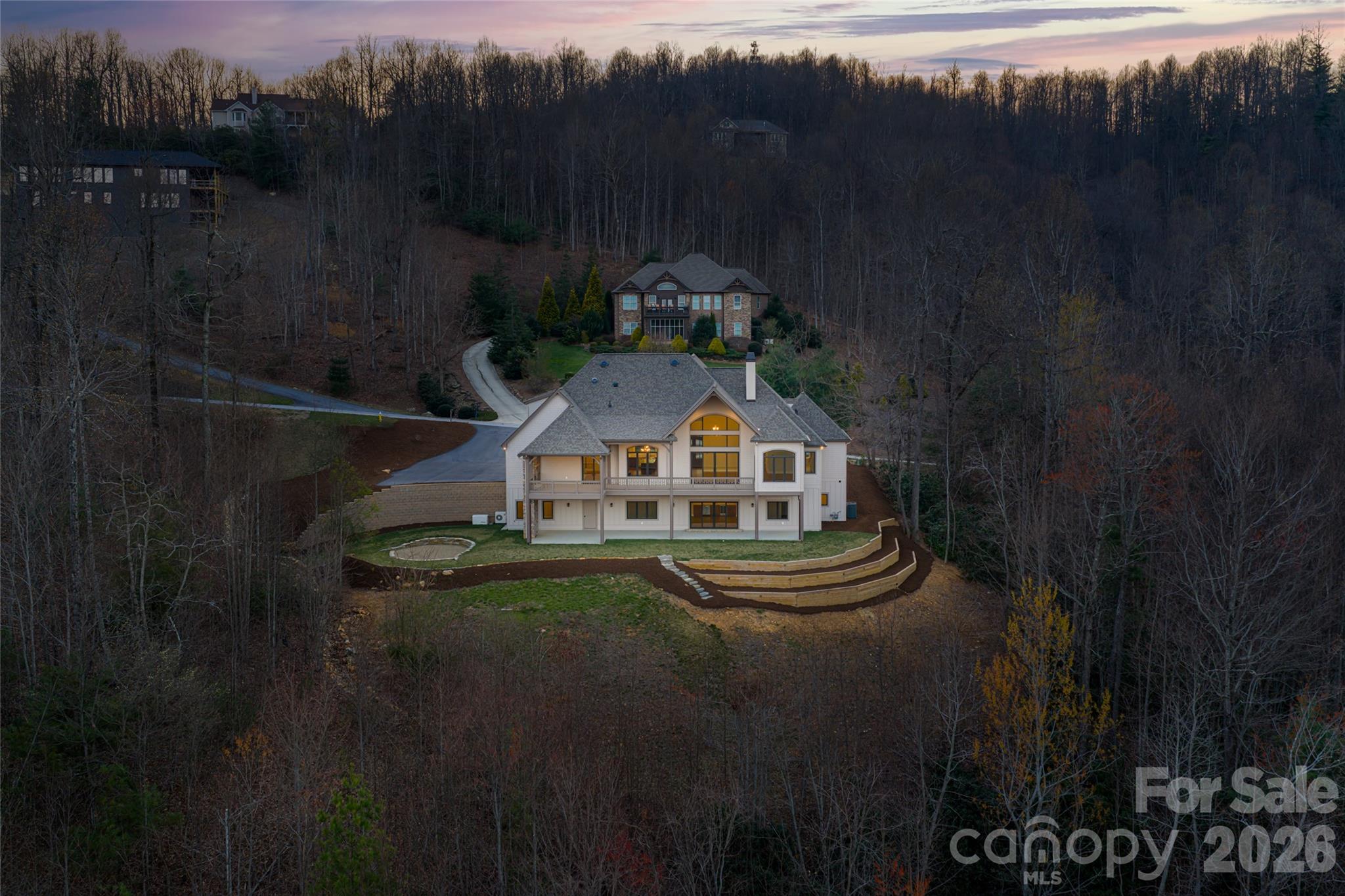 527 Falkirk Way Property Photo 48