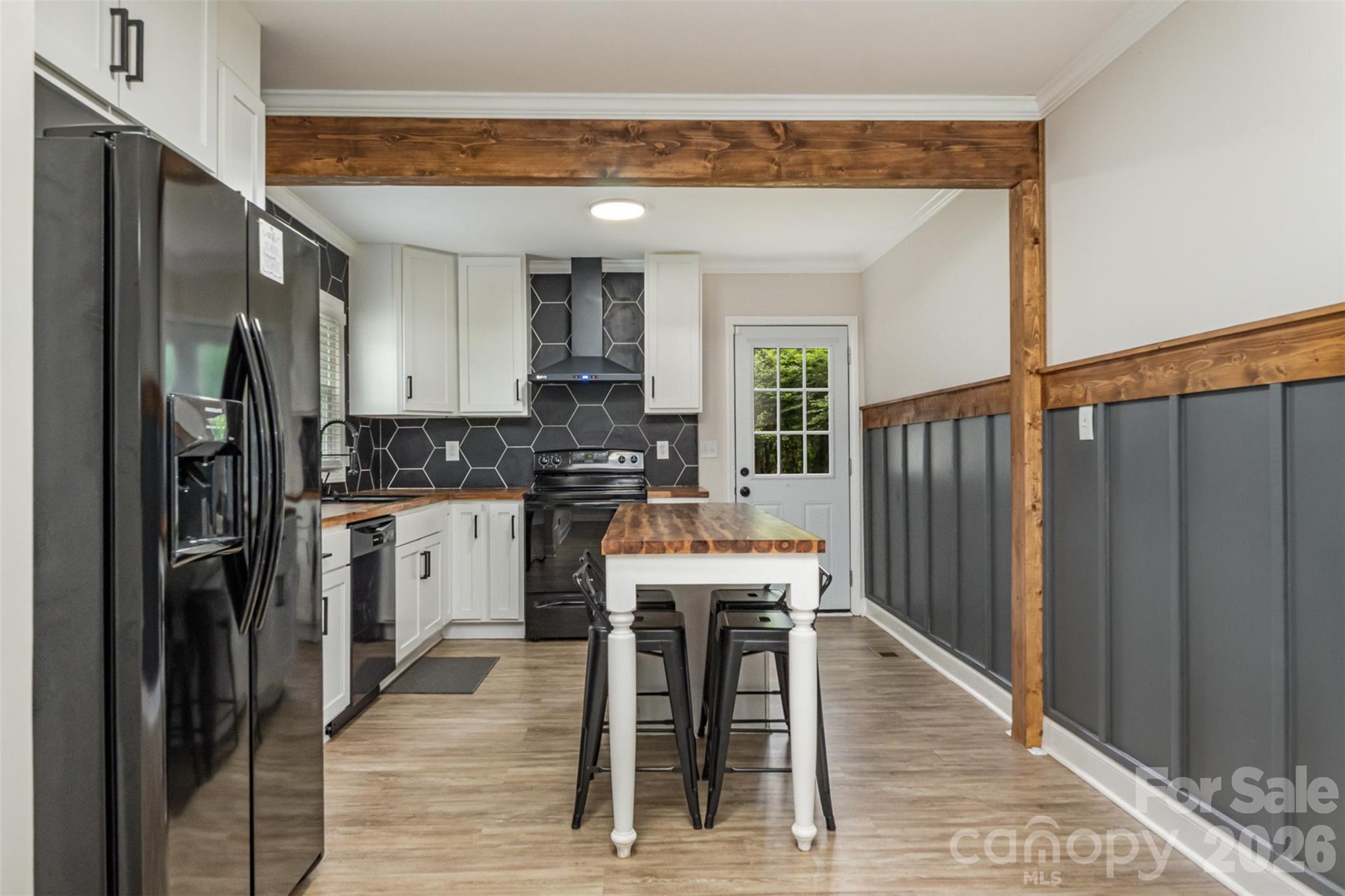 2601 Ashley Road Property Photo 10