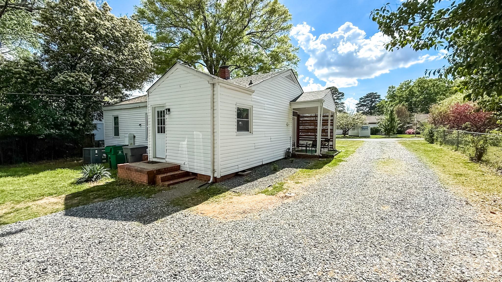 2601 Ashley Road Property Photo 21