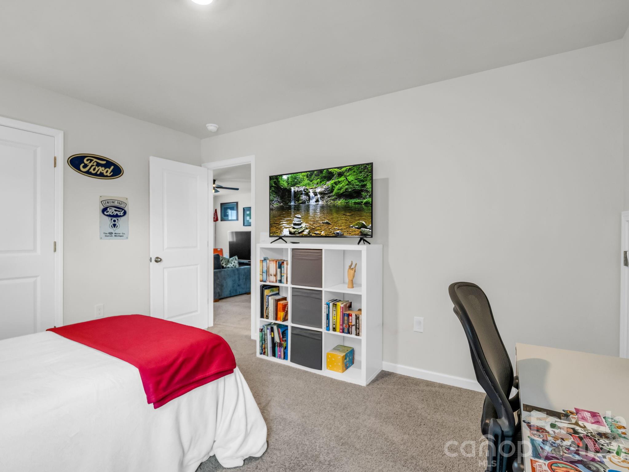 255 Fox Cove Road Property Photo 35