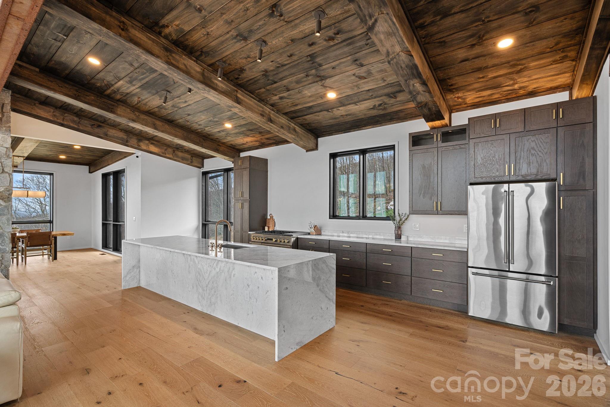 404 Silver Eagle Trail Property Photo 16