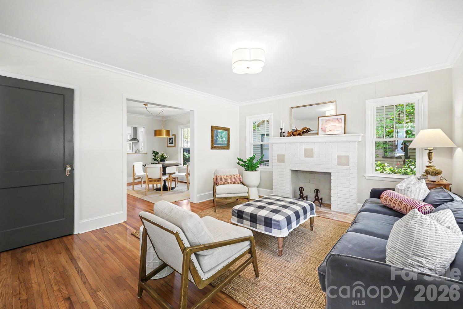 1012 E 35th Street Property Photo 6