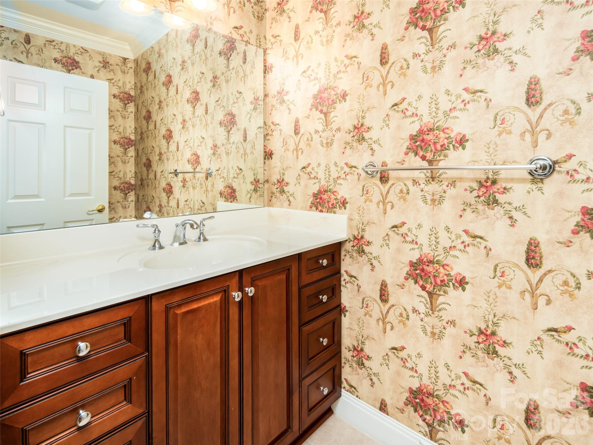 124 Towne Place Drive Property Photo 7