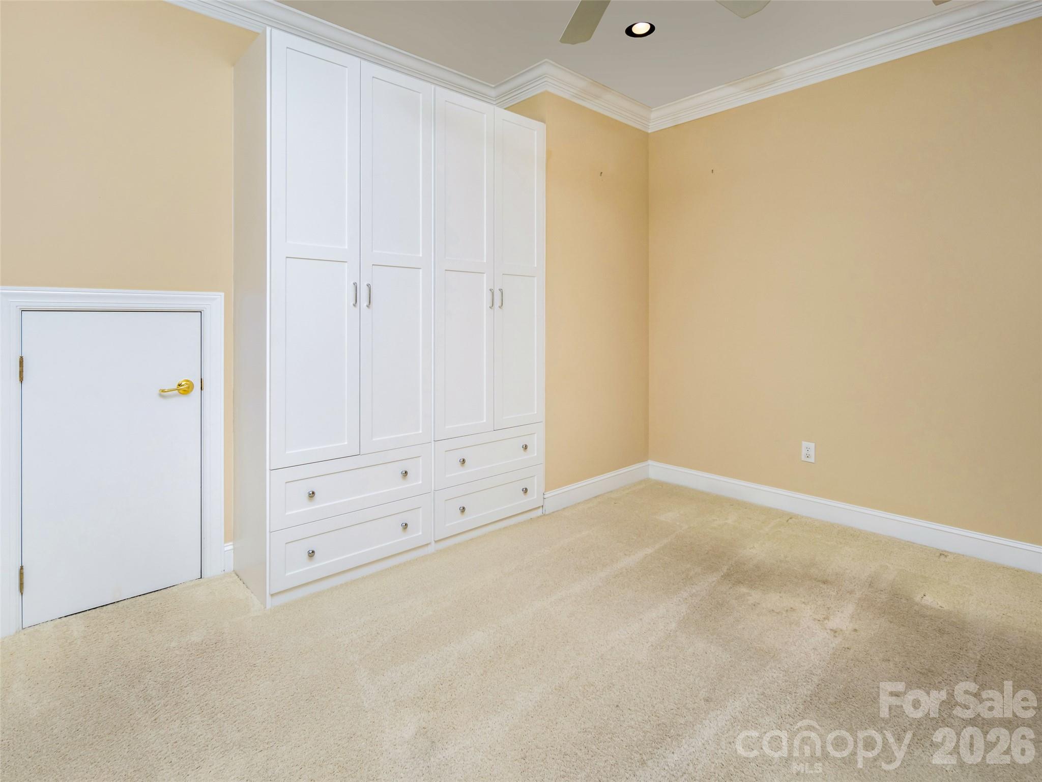 124 Towne Place Drive Property Photo 20