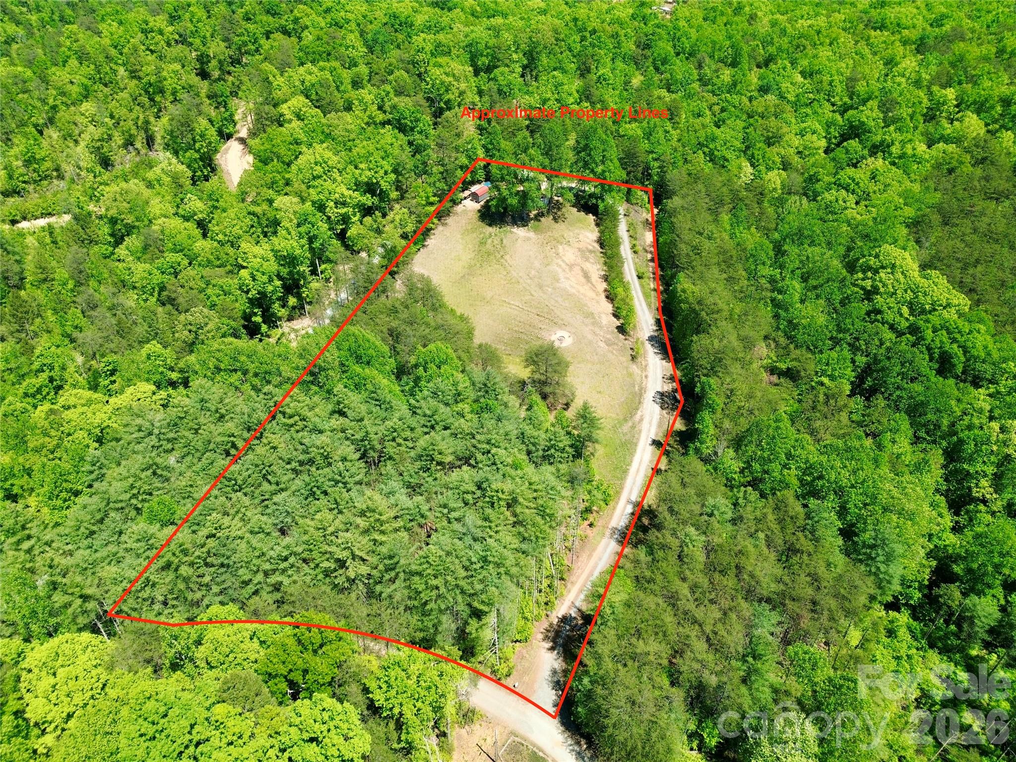 282 Calhoun Trail Property Photo 3
