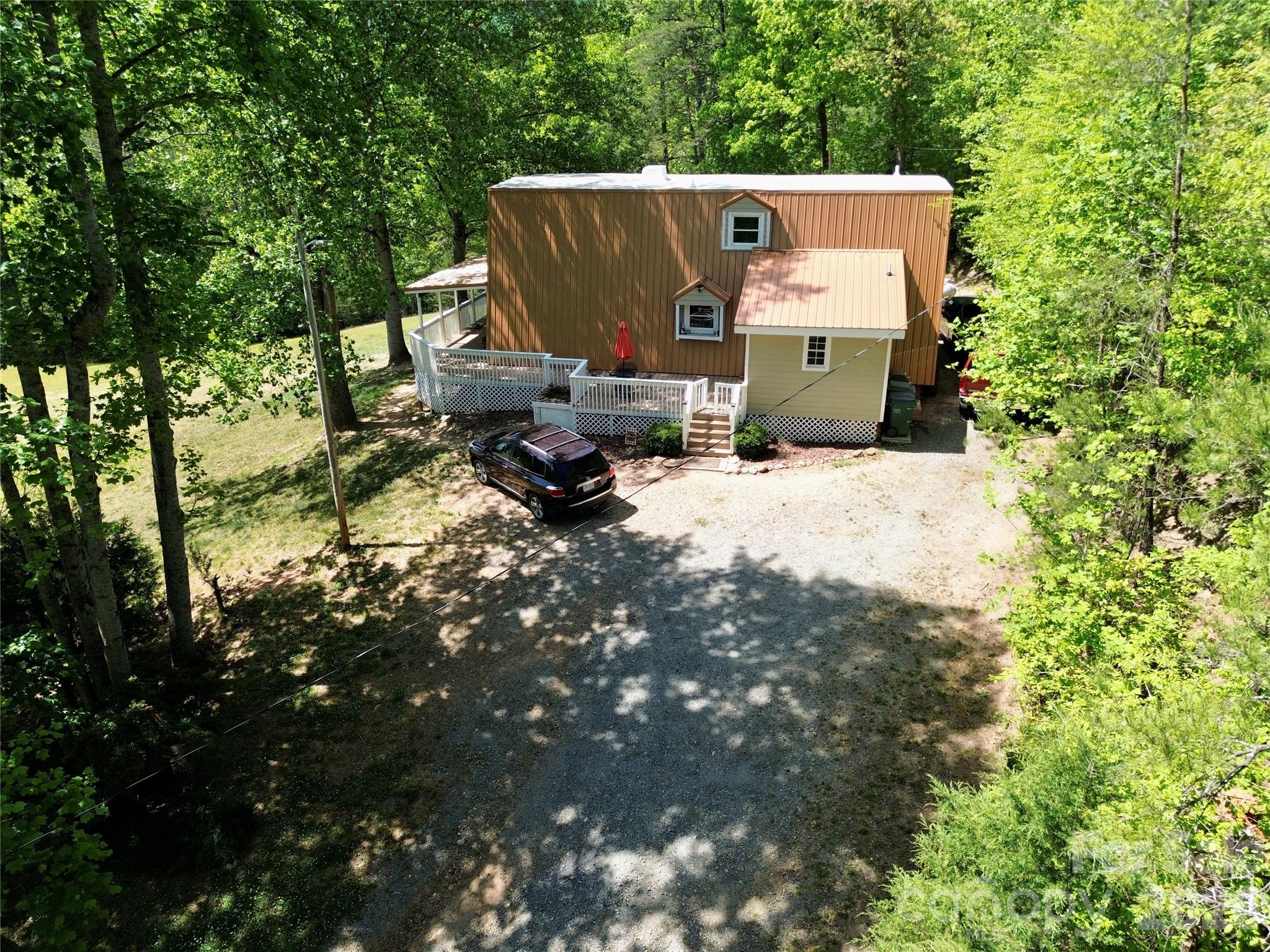 282 Calhoun Trail Property Photo 5