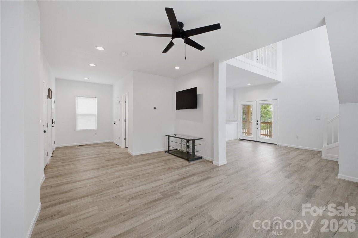 1413 Hateras Avenue Property Photo 4