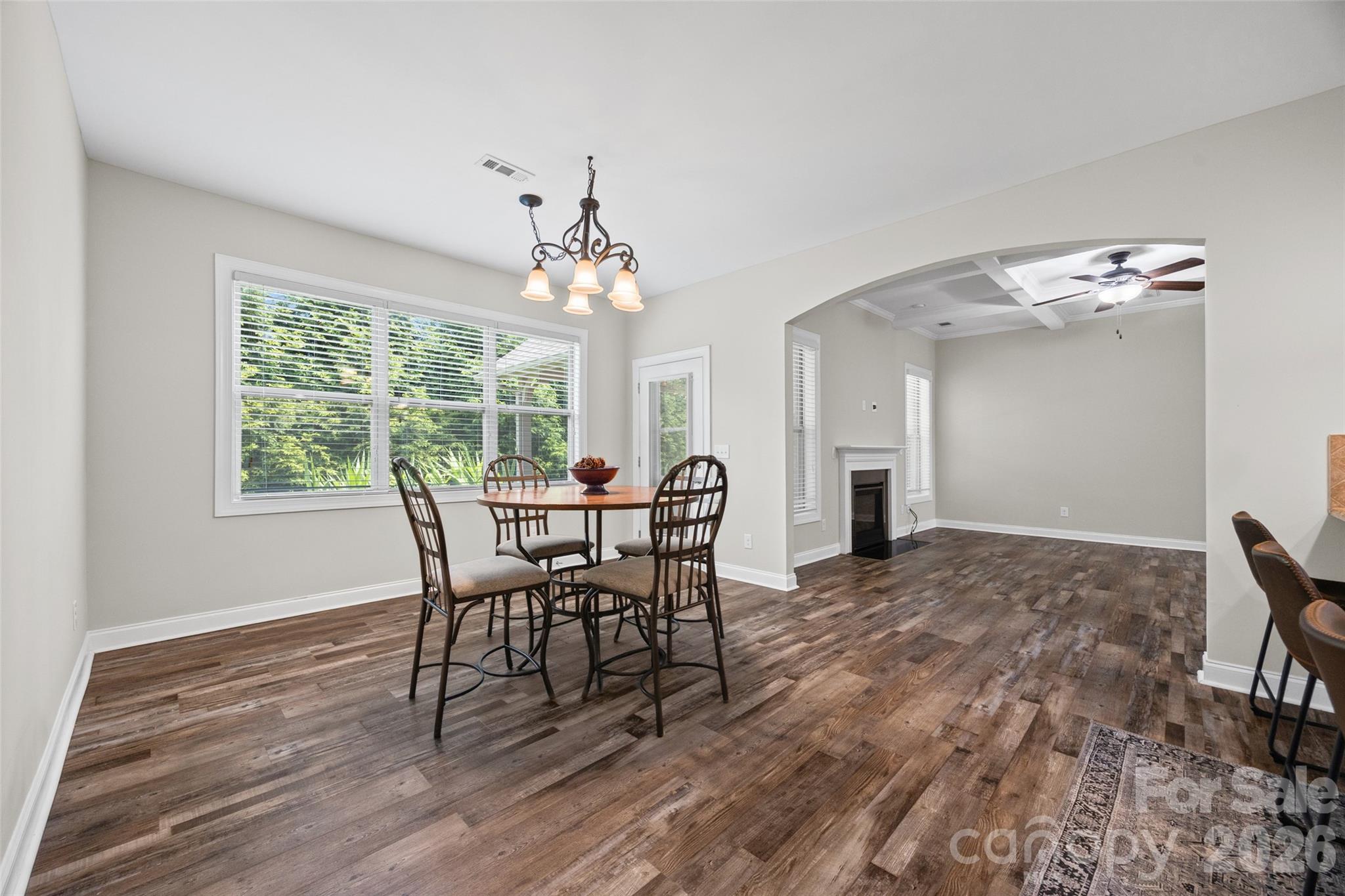 324 Kerrydale Court Property Photo 14